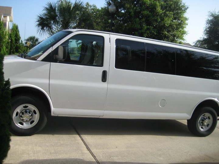 alamo 15 passenger van rental